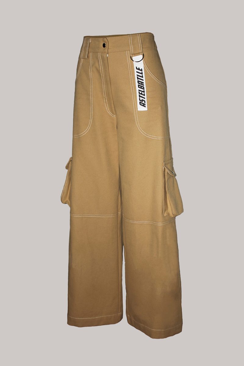 Pantalón cargo marrón